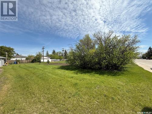 2009 Connaught Street, Regina, SK - Outdoor