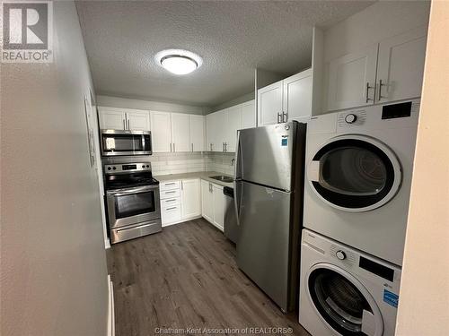 9 Sarah Crescent Unit# 204, Chatham, ON - Indoor Photo Showing Laundry Room