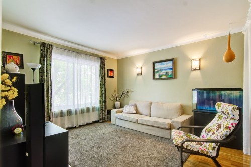 Salon - 6301 Rue Beurling, Montréal (Verdun/Île-Des-Soeurs), QC - Indoor Photo Showing Living Room