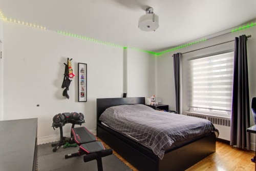 Chambre à coucher - 6301 Rue Beurling, Montréal (Verdun/Île-Des-Soeurs), QC - Indoor Photo Showing Bedroom