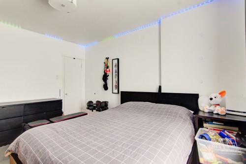 Chambre à coucher - 6301 Rue Beurling, Montréal (Verdun/Île-Des-Soeurs), QC - Indoor Photo Showing Bedroom