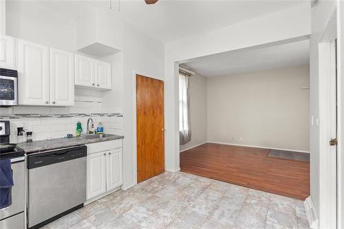 541 Langevin St, Winnipeg, MB 