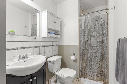 541 Langevin St, Winnipeg, MB 