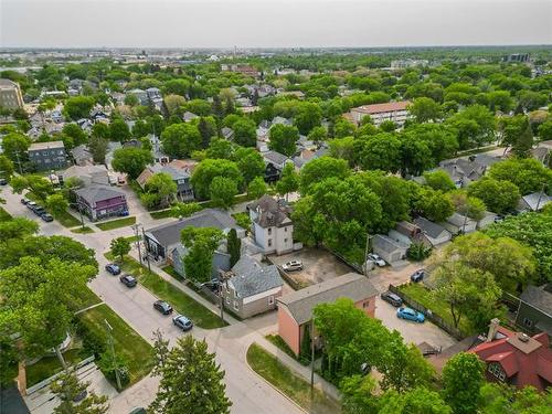 541 Langevin St, Winnipeg, MB 