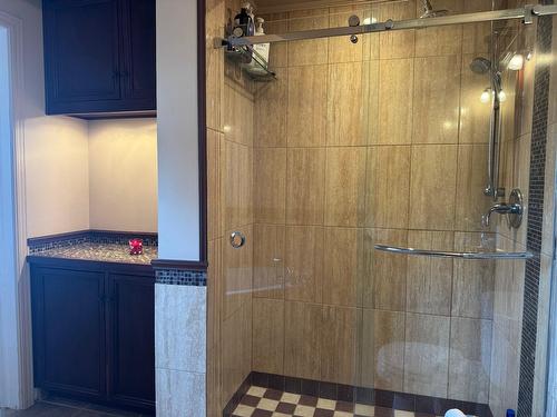 Salle de bains - 57 18E Rue, Rouyn-Noranda, QC - Indoor Photo Showing Bathroom