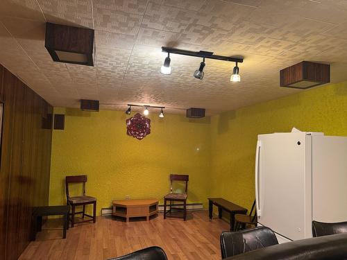 Salle familiale - 57 18E Rue, Rouyn-Noranda, QC - Indoor Photo Showing Other Room