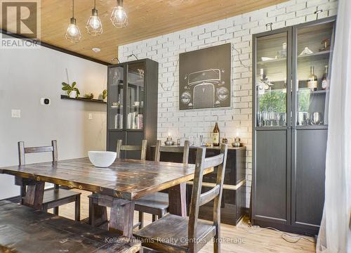 3000 Bruce 1 Road, Brockton, ON - Indoor Photo Showing Dining Room