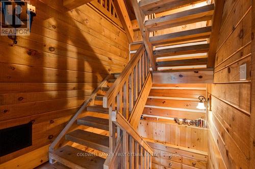 2275 Palmerston Lake, Frontenac (Frontenac North), ON - Indoor Photo Showing Other Room