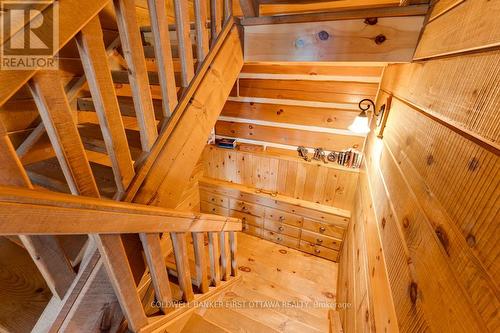 2275 Palmerston Lake, Frontenac (Frontenac North), ON - Indoor Photo Showing Other Room