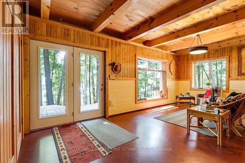 2275 Palmerston Lake, Frontenac (Frontenac North), ON - Indoor