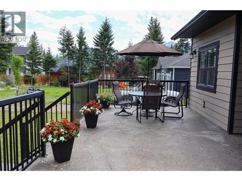 1448 Hemlock Street, Golden, BC - Outdoor With Deck Patio Veranda