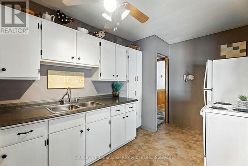 1120 South Kahshe Lake Road, Gravenhurst (Morrison), ON 