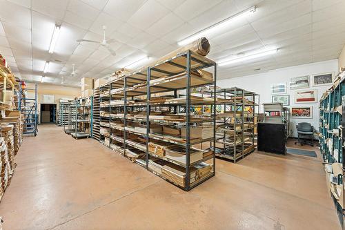 Entrepôt - 109 Ch. Favreau, Dunham, QC - Indoor