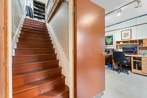 Escalier - 109 Ch. Favreau, Dunham, QC - Indoor Photo Showing Office