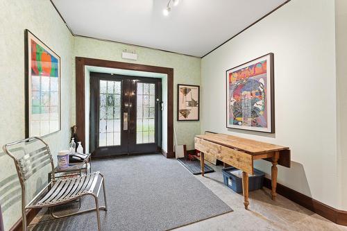 Hall d'entrée/Vestibule - 109 Ch. Favreau, Dunham, QC - Indoor Photo Showing Other Room