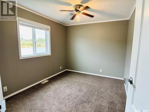 18 2004 Alice Road, Estevan, SK 