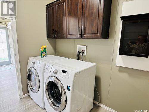 18 2004 Alice Road, Estevan, SK 