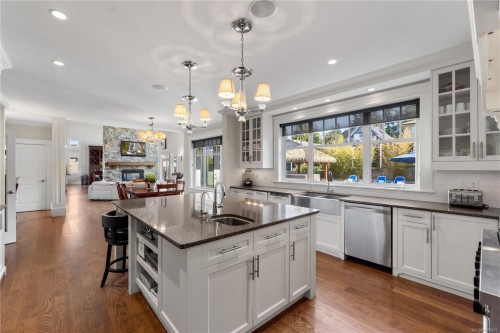 2233 Ashlee Rd, Nanaimo, BC 