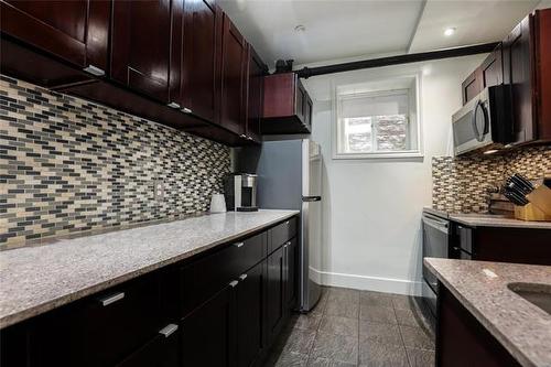 3-79 Smith St, Winnipeg, MB 