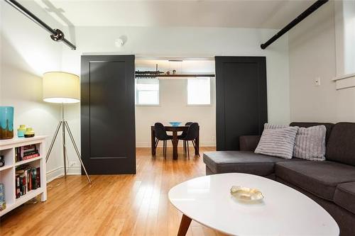 3-79 Smith St, Winnipeg, MB 