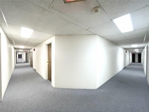 105-550 Bradley St, Nanaimo, BC - Indoor