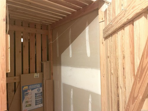 105-550 Bradley St, Nanaimo, BC - Indoor Photo Showing Other Room