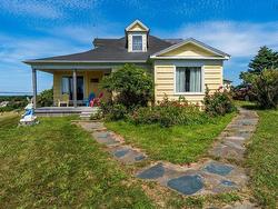 2504 Highway 1  Darlings Lake, NS B5A 4A5