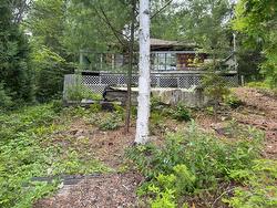 412 Ch. du Cimetière  Kipawa, QC J0Z 2H0