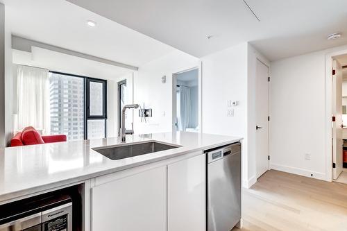 Cuisine - 2818-1210 Rue Jeanne-Mance, Montréal (Ville-Marie), QC - Indoor Photo Showing Kitchen