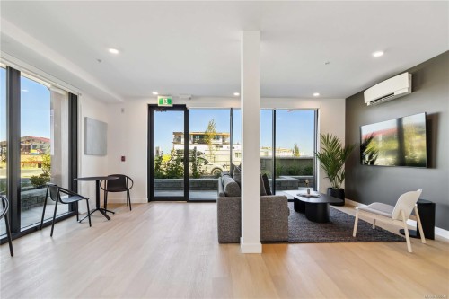 200-3564B Ryder Hesjedal Way, Colwood, BC - Indoor