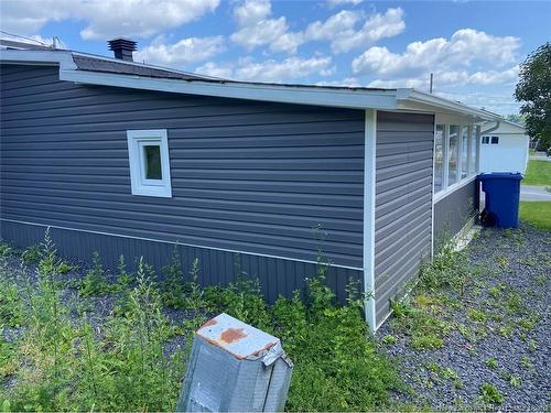 4 Gagnon Ave, Edmundston, NB 