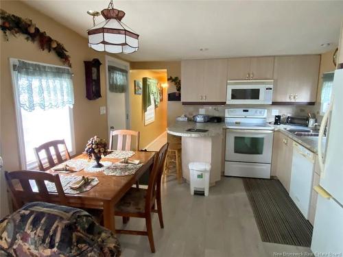 4 Gagnon Ave, Edmundston, NB 