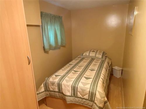 4 Gagnon Ave, Edmundston, NB 