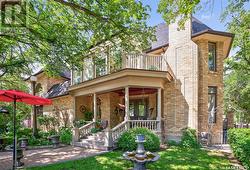 220 Hall STREET W  Moose Jaw, SK S6H 2R3