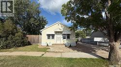 1832 101st STREET North Battleford, SK S9A 1B1