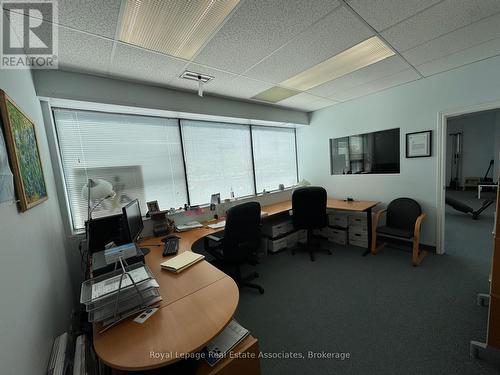 268 Lakeshore Road E, Mississauga, ON 