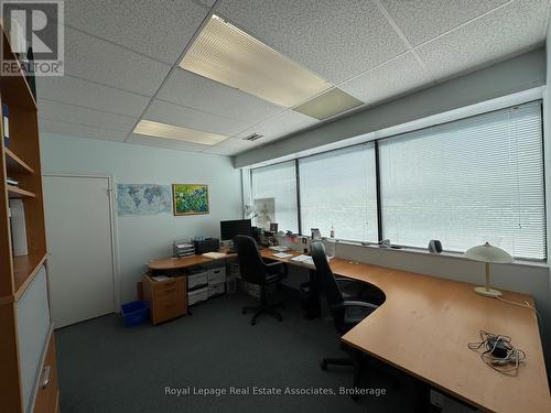 268 Lakeshore Road E, Mississauga, ON 