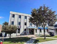 13000 Rue Sherbrooke E.  Montréal (Rivière-Des-Prairies/Pointe-Aux-Trembles), QC H1A 3W2