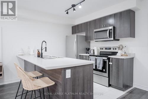 #36 - 200 Veterans Drive, Brampton, ON - Indoor Photo Showing Kitchen With Upgraded Kitchen
