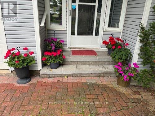 Inter locking driveway - 26 Heritage Drive, Prince Edward County (Wellington), ON 