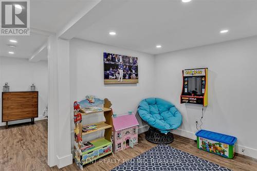 21 Oriole Road, Kawartha Lakes (Fenelon Falls), ON 