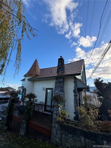 9847 Willow St, Chemainus, BC - Outdoor