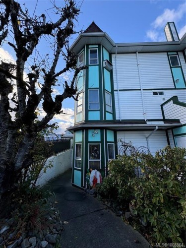 9847 Willow St, Chemainus, BC - Outdoor