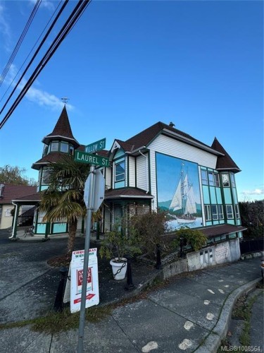 9847 Willow St, Chemainus, BC - Outdoor