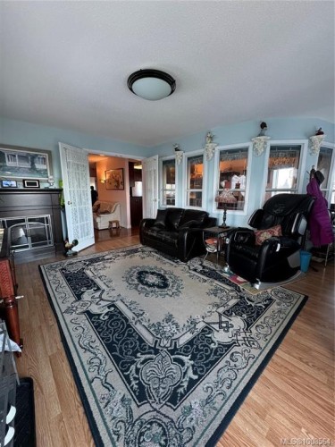 9847 Willow St, Chemainus, BC - Indoor