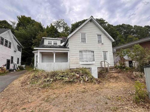 492 Main Street  Kentville, NS B4N 1L3