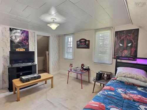 5588 204 Highway, Oxford, NS 