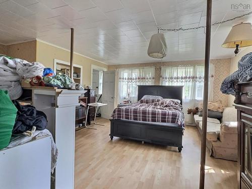 5588 204 Highway, Oxford, NS 