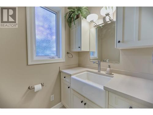 10411 81St Street, Osoyoos, BC - Indoor