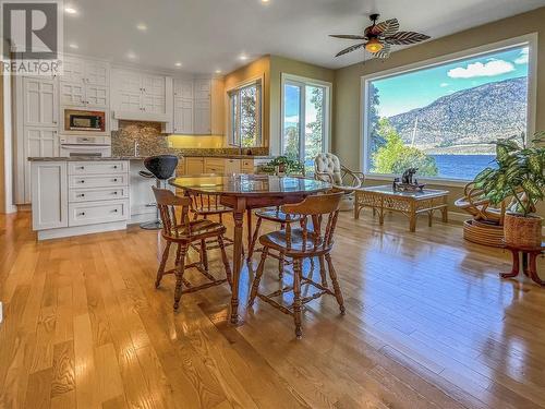 10411 81St Street, Osoyoos, BC - Indoor Photo Showing Dining Room